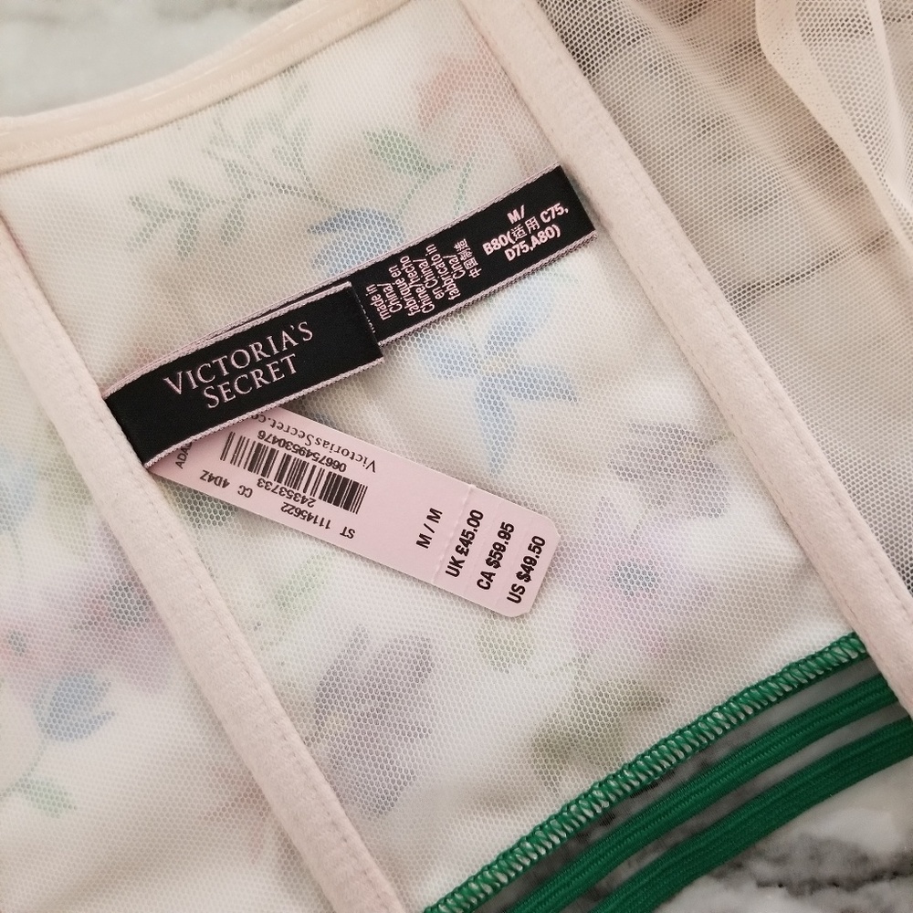 *SOLD* Victoria's Secret Flower Bralette Medium - Picture 6 of 8